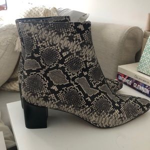 Vince
Lanica Python-Embossed Leather Ankle Boots